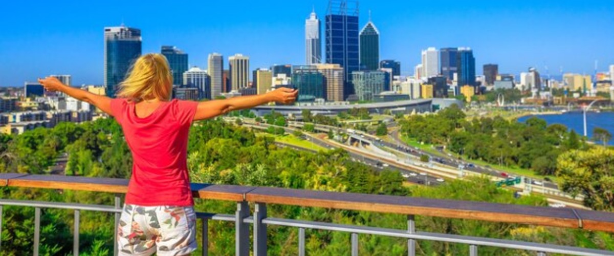 Where To Live In Calgary? Deciding Between Downtown Calgary And The Calgary Suburbs