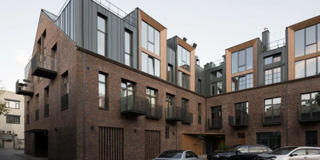 3 Resplendent TORONTO LOFT BUILDINGS IN KING WEST