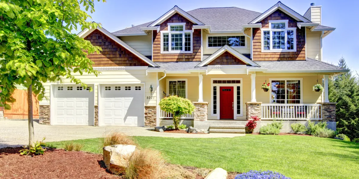 Does ‘Curb Appeal’ Exist For Condos?